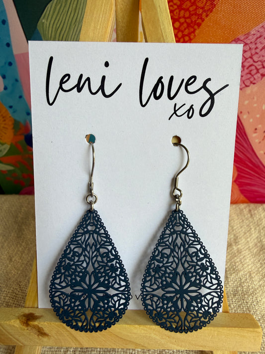 Quinn Filigree Dangle Earrings — Navy Teardrops