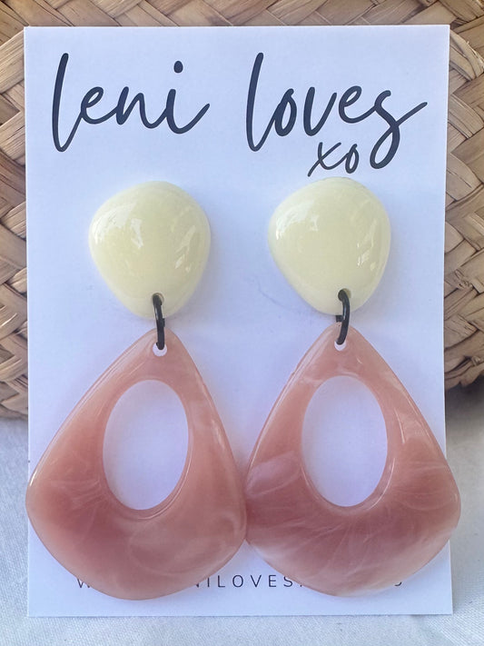 Estelle Retro Dangle Earrings — Opaque White + Marble Dusty Pink